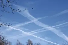Himmel Flugverkehr.webp