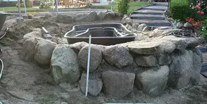Feldsteinmauer am Fertigteich steht2_klein.webp