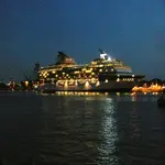 P1070626_600_600.webp