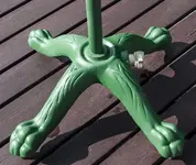 Sandstrahlen und laubgrüner Lack.webp