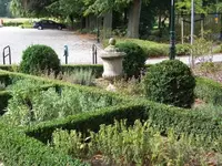 100_2720_600_450.webp
