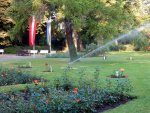 BAUER Kreis-und Sektorregner SR 15 im Rosarium Baden - 13.jpg