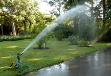 BAUER Kreis-und Sektorregner SB 82 im Rosarium Baden - 11.webp