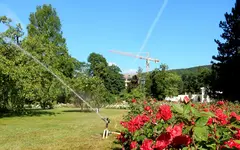 BAUER Kreis-und Sektorregner SB 82 im Rosarium Baden - 14.webp
