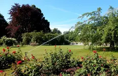 BAUER Kreis-und Sektorregner SB 82 im Rosarium Baden - 2.webp