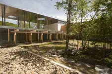 abbaye-val-notre-dame-cloc3aetre-cour-intc3a9rieure1.jpg