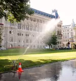 BAUER Kreis-und Sektorregner SR 15 am Friedrich-Schmidt-Platz - 1.webp