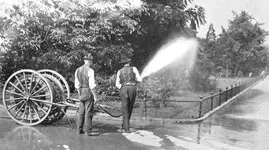 Schlauchwagentrommel 1914 im Stadtpark.jpeg