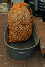 neue Zinkwanne_Sack Korken_700.JPG