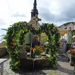 P1050779Brunnen.jpg