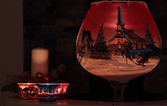 grosses Glas_3 kleine Gläser_Kerzen brennen_900.webp