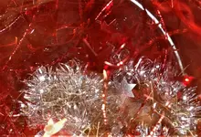 2018red02.webp