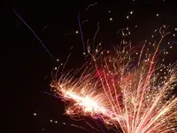 2018red04.webp