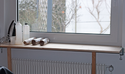 Anzucht_erweiterte Fensterbank_800.webp