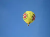 Ballon am Himmel 2.webp