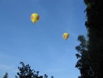 Ballon am Himmel.JPG