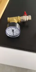 Manometer+Kugelhahn.webp Manometer+Kugelhahn.webp