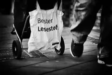 Bester Lesestoff.webp