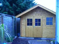 6 Gartenhaus.webp