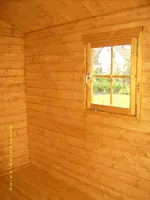 Gartenhaus innen 2.webp