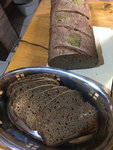 Brennesselbrot  fertig.JPG