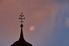 Mond-Kirche_0010.webp