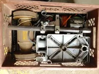 Mat-Kiste-11_Bohrständer_Bandschleifer_Schärfmaschine_Schleifbock_Mat-Kiste_Luftteile_Fittin...jpg Mat-Kiste-11_Bohrständer_Bandschleifer_Schärfmaschine_Schleifbock_Mat-Kiste_Luftteile_Fittin...jpg