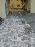 Pflasterarbeiten Einfahrt.webp
