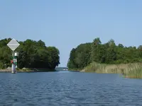 P1040787Durchfahrt zum Kölpinsee.JPG