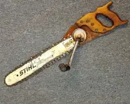 Werkzeuge-Kettensäge.webp Werkzeuge-Kettensäge.webp