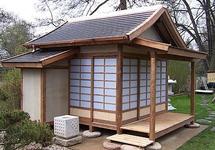 Asiatisches Gartenhaus 2010.webp