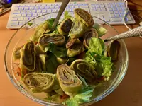 Maultaschen auf Salat.jpg