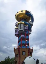 Der-Kuchlbauer-Turm-a18152573.webp