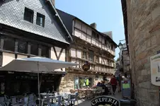 B-Auray2.webp
