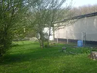 S7309120.webp