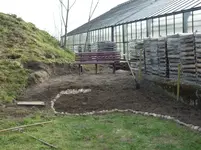 Hochterasse und Beet am Hang 012.webp