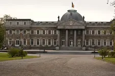 schloss.webp