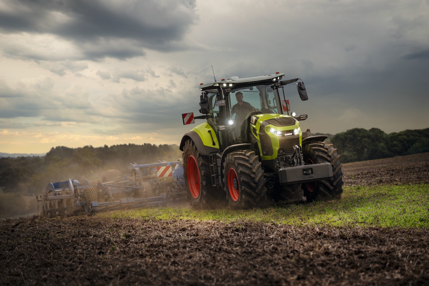 www.claas.de